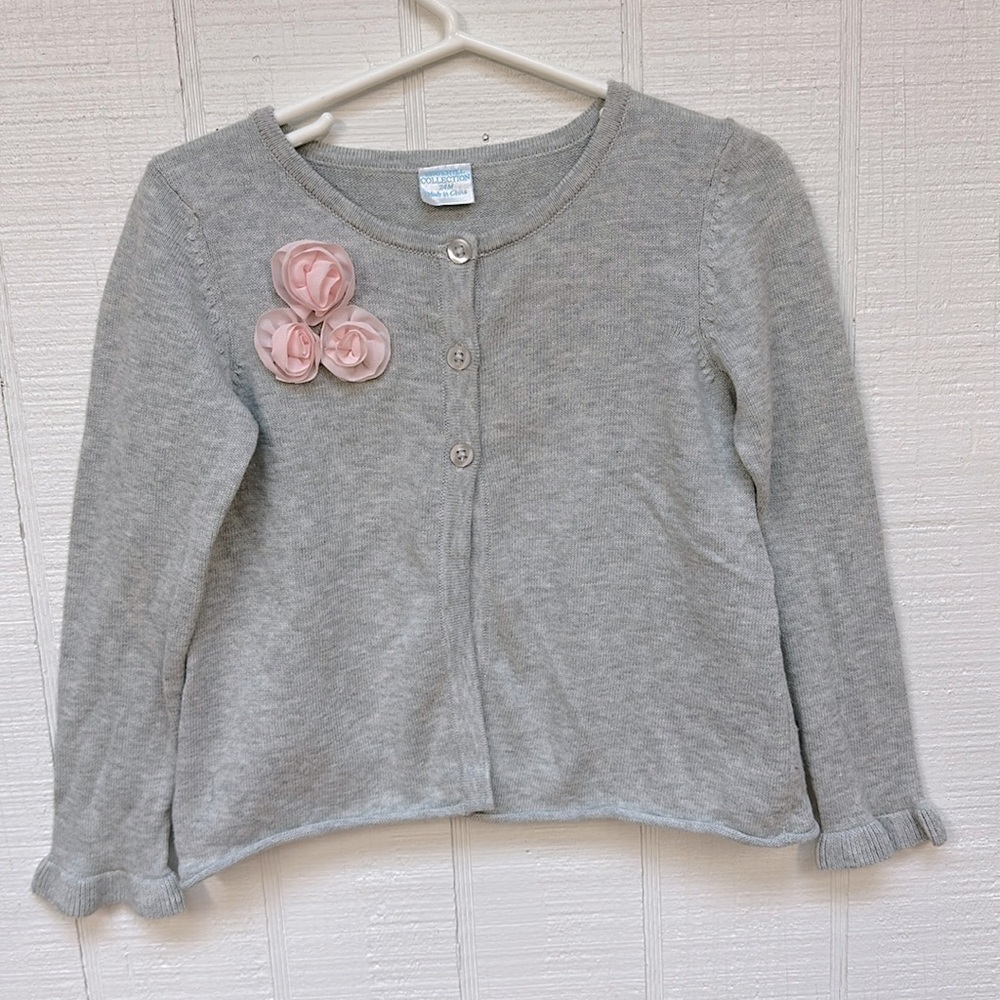 EDGEHILL COLLECTION Cardigan Sweater Gray with Pale Pink Flowers Detail …